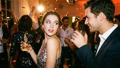 5 piilevää merkkiä siitä, että joku on kiinnostunut sinusta